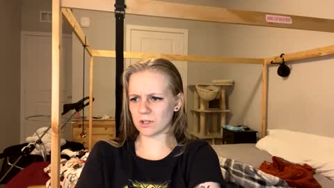 Snapshot of goddessfeyaa chatting on 25, 1, 2025 feyaa22 online show from 25, 1, 2025