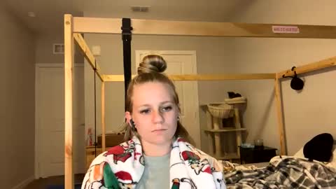 Snapshot of goddessfeyaa chatting on 30, 1, 2025 feyaa22 online show from 30, 1, 2025