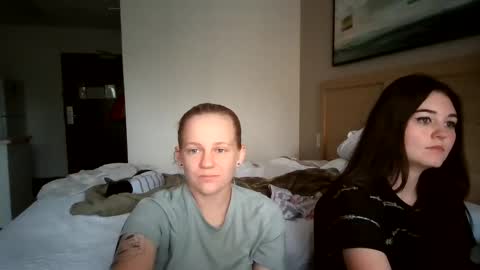 Snapshot of goddessfeyaa chatting on 12, 9, 2025 feyaa22 online show from 12, 9, 2025