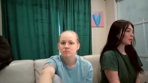 Snapshot of goddessfeyaa chatting on 11, 2, 2026 feyaa22 online show from 11, 2, 2026