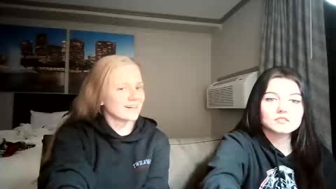 Snapshot of goddessfeyaa chatting on 16, 2, 2026 feyaa22 online show from 16, 2, 2026