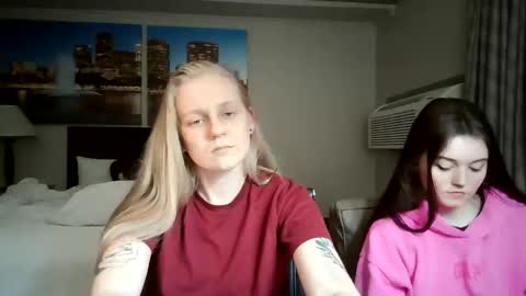Snapshot of goddessfeyaa chatting on 17, 2, 2026 feyaa22 online show from 17, 2, 2026