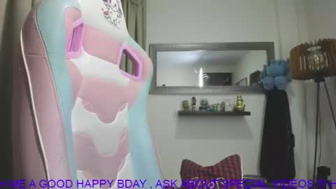 Goddess Jessica and slave Roger online show from 19, 6, 2026