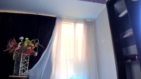 Snapshot of goddessjulieta chatting on 16, 1, 2025 Julieta online show from 16, 1, 2025