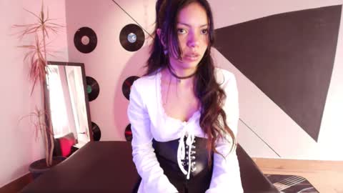 Snapshot of goddessjulieta chatting on 14, 9, 2025 Julieta online show from 14, 9, 2025