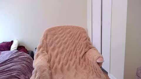 goddesslunadragonprincess online show from 9, 4, 2026