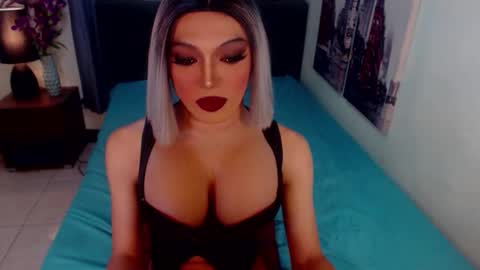 Lucy Pearl online show from 4, 2, 2026