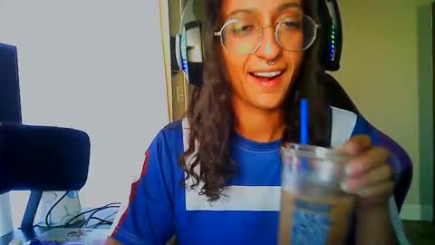 goddessvikkii online show from 14, 1, 2026