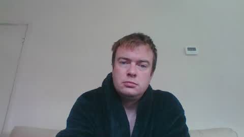 Snapshot of gogo12104 chatting on 14, 6, 2026 jme online show from 14, 6, 2026