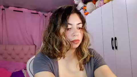Snapshot of golden_gingerkitty chatting on 9, 8, 2026 golden_gingerkitty online show from 9, 8, 2026