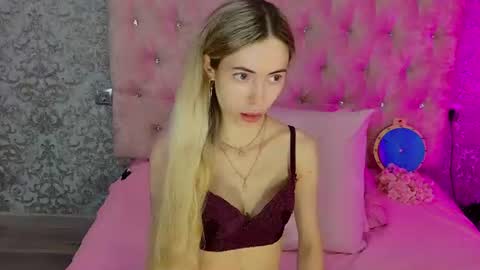 Snapshot of golden_girl__ chatting on 19, 7, 2026 golden girl online show from 19, 7, 2026