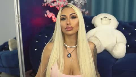 GoldenAmberX online show from 15, 9, 2025