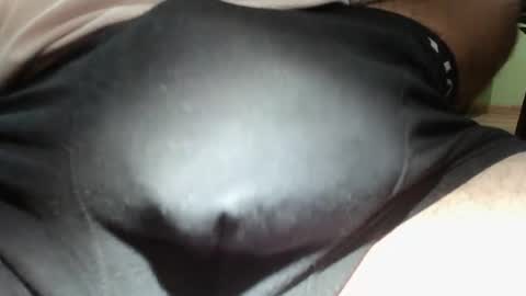 Snapshot of goldenboy_69_69 chatting on 6, 4, 2026 GoldenBoy69 online show from 6, 4, 2026