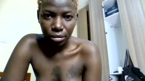 Snapshot of goldenfortune chatting on 17, 7, 2026 Daadys gurl online show from 17, 7, 2026