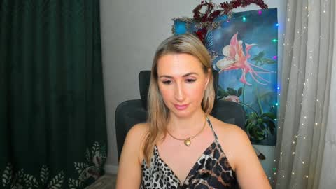 Olivia online show from 24, 12, 2024