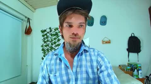 Snapshot of goldy_loyal99 chatting on 10, 2, 2026 Goldy Loyal93 online show from 10, 2, 2026
