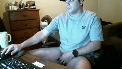 Snapshot of goleafzgo chatting on 12, 3, 2025 goleafzgo online show from 12, 3, 2025