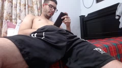 Snapshot of gollfather97 chatting on 12, 1, 2025 julin Andrs online show from 12, 1, 2025