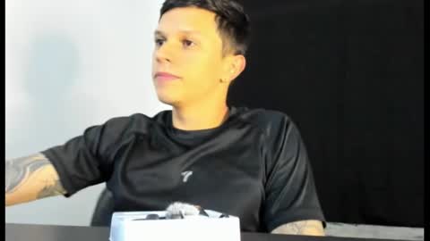 Snapshot of goodboy69i chatting on 25, 1, 2025 goodboy69i online show from 25, 1, 2025