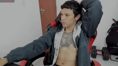 Snapshot of goodboy69i chatting on 5, 10, 2025 goodboy69i online show from 5, 10, 2025