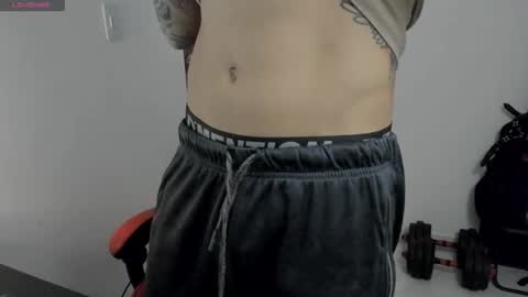 Snapshot of goodboy69i chatting on 9, 10, 2025 goodboy69i online show from 9, 10, 2025