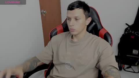 Snapshot of goodboy69i chatting on 10, 11, 2025 goodboy69i online show from 10, 11, 2025