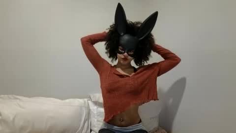 Snapshot of goodgirlmae chatting on 3, 3, 2026 maeeo online show from 3, 3, 2026