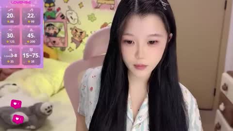 Snapshot of gorgeous_girl33 chatting on 2, 11, 2025 gorgeous girl33 online show from 2, 11, 2025