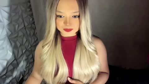 Snapshot of gorgeousamandarose chatting on 4, 7, 2026 Amanda rose online show from 4, 7, 2026
