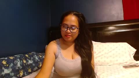 gorgeouslyn09 online show from 12, 11, 2025
