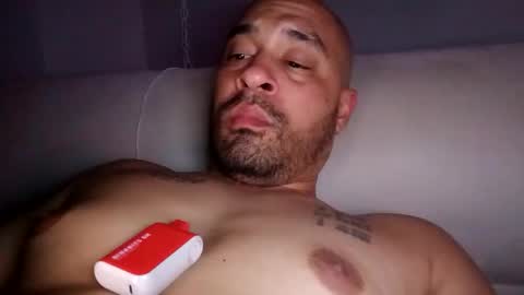 Snapshot of gorgeousrob1904 chatting on 9, 1, 2025 Gorgeous Rob online show from 9, 1, 2025