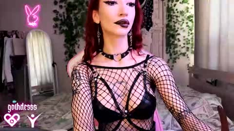    online show from 26, 9, 2025