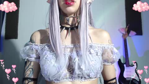        online show from 10, 12, 2024