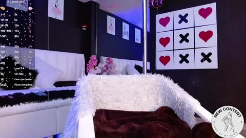 Meredith Alessandra online show from 21, 1, 2025