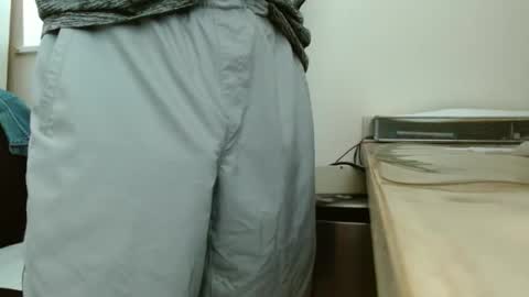 Grabbagg7 online show from 1, 11, 2025