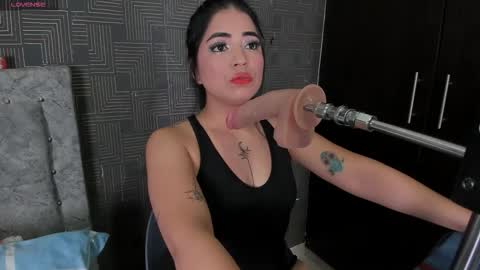 Snapshot of grace_03 chatting on 21, 12, 2025 grace online show from 21, 12, 2025