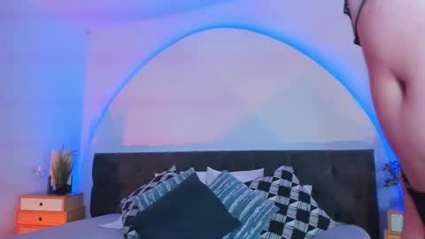 Snapshot of grace_duppon chatting on 5, 2, 2025 Grace online show from 5, 2, 2025