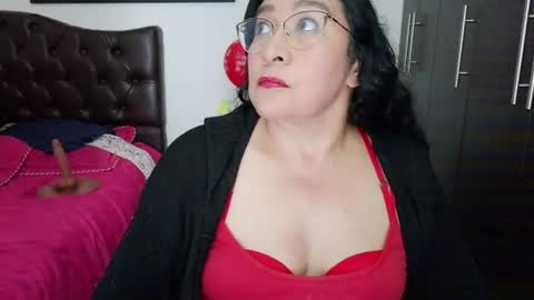 grace_mature_milf online show from 1, 7, 2026