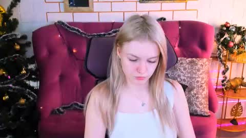 Grace Glamour online show from 22, 12, 2025