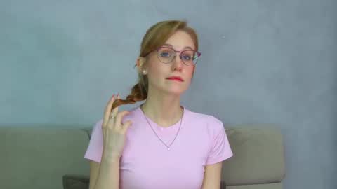 Snapshot of gracehudsons chatting on 11, 4, 2026 Grace online show from 11, 4, 2026