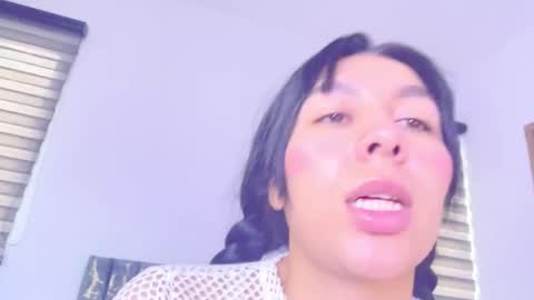 Snapshot of graciadom555 chatting on 8, 11, 2025 GRECIADOMM555 online show from 8, 11, 2025