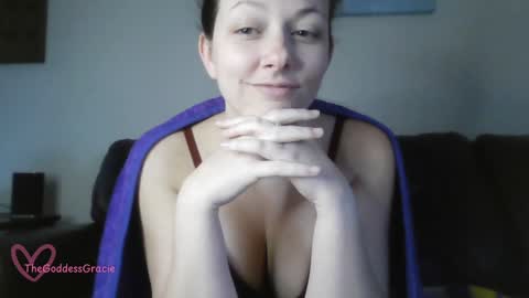 Snapshot of gracielush chatting on 9, 12, 2024 Goddess Grace online show from 9, 12, 2024