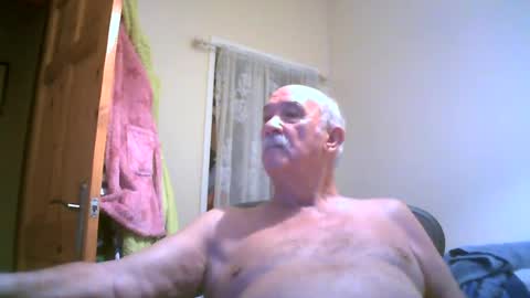 Snapshot of grahammal chatting on 1, 8, 2026 grahammal online show from 1, 8, 2026