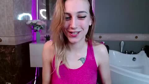 Snapshot of graseflower chatting on 1, 5, 2026 Grase online show from 1, 5, 2026