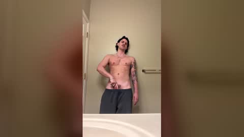 Snapshot of grayson_porter chatting on 6, 4, 2026 grayson_porter online show from 6, 4, 2026