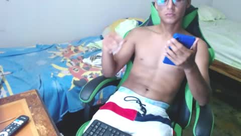 Snapshot of great_sexy_couple chatting on 19, 5, 2026 great_sexy_couple online show from 19, 5, 2026