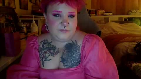 Snapshot of greedychagoi chatting on 16, 11, 2025 greedychagoi online show from 16, 11, 2025