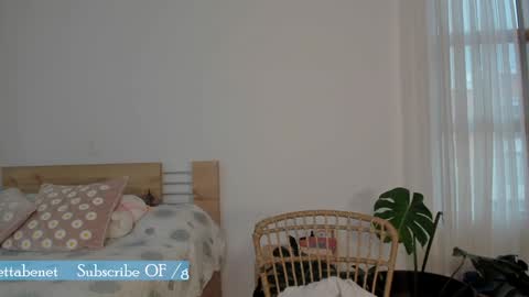 Snapshot of grettabenett_ chatting on 26, 12, 2024 Gretta online show from 26, 12, 2024