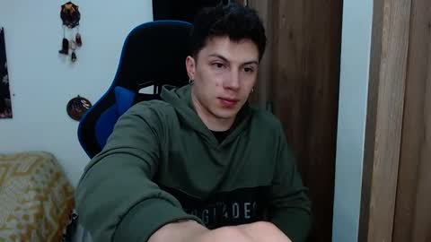 Snapshot of griego01 chatting on 5, 1, 2025 griego01 online show from 5, 1, 2025