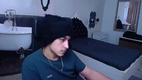 GriffinDane online show from 20, 2, 2026